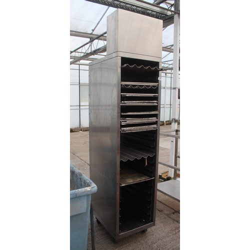 583 - STAINLESS STEEL KITCHEN UNIT  NO VAT