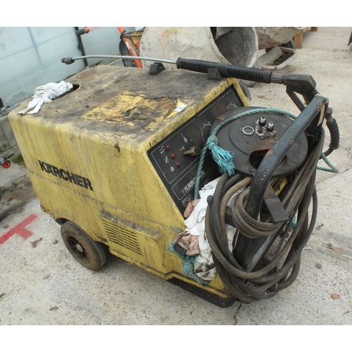 8 - KARCHER POWER WASHER HDS 650  NO VAT