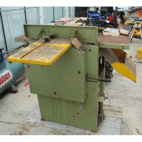 9 - 3 PHASE WOOD PLANE STARLITE PT 260  NO VAT