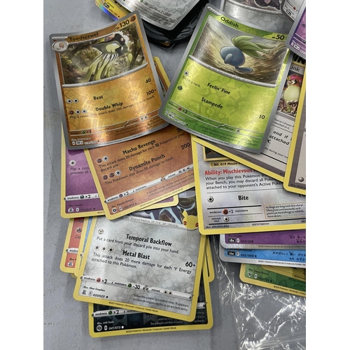 138 - A QUANTITY OF POKEMON CARDS TO INCLUDE JAPANESE