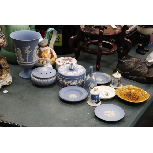 221 - A QUANTITY OF COLLECTABLES TO INCLUDE WEDGWOOD JASPERWARE, SYLVAC SQUIRREL JUG (A/F), BELLS ETC.,