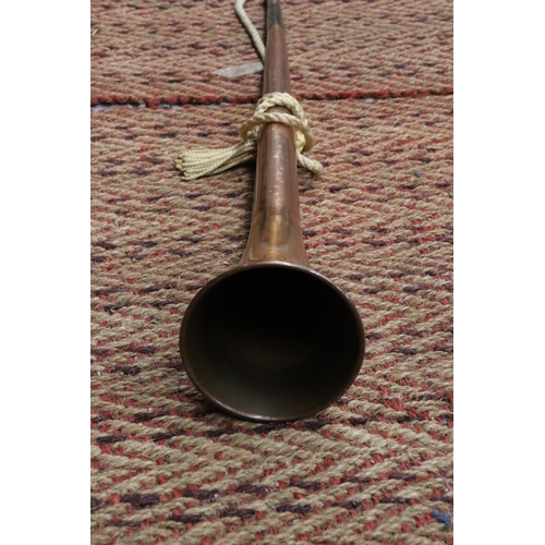 245 - A BRASS AND COPPER HUNTING HORN