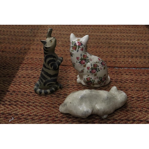 262 - THREE LARGE MODELS OF CATS