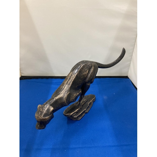 4 - A BRONZE JAGUAR CAT