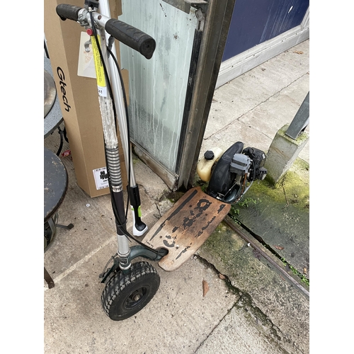 1641 - A PETROL ENGINE SCOOTER