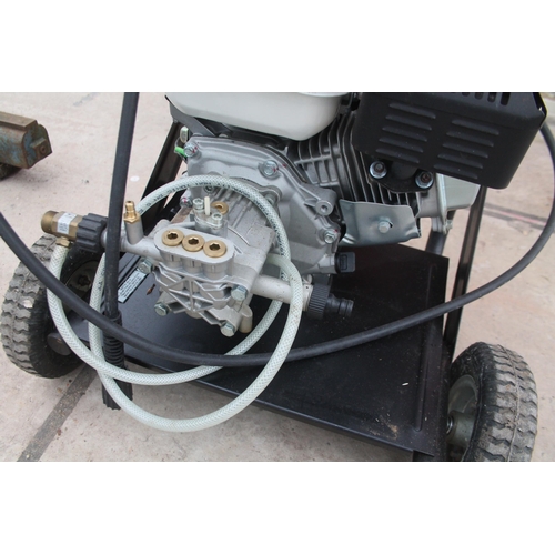 52 - NEILSON PRESSURE WASHER (REQUIRES NEW RECOIL)  NO VAT