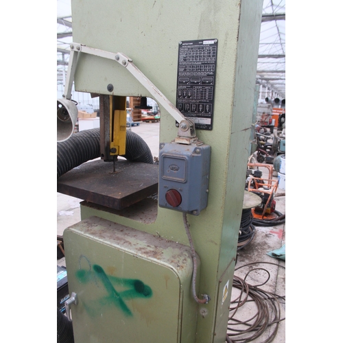 62 - STARTRITE BAND SAW  NO VAT