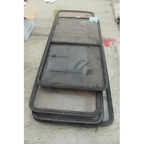 869 - 5 MINI BUS/ HORSE BOX WINDOWS  + VAT