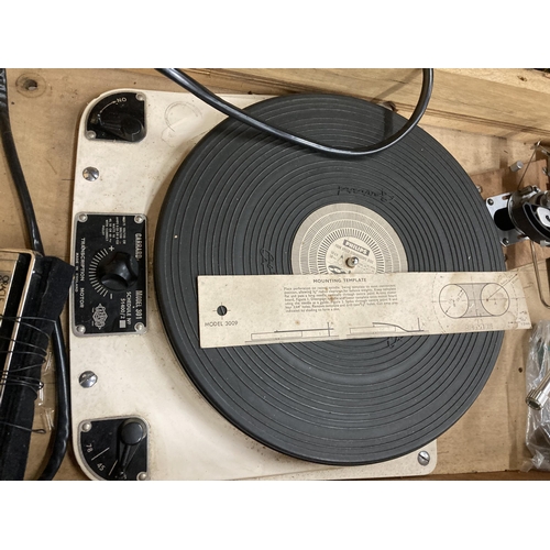 49 - A GARRARD 301 TURNTABLE WITH INSTRUCTION, INSPECTION REPORT BOOK 3009 SME ARM, HEAD TYPE II IN ORIGI... 