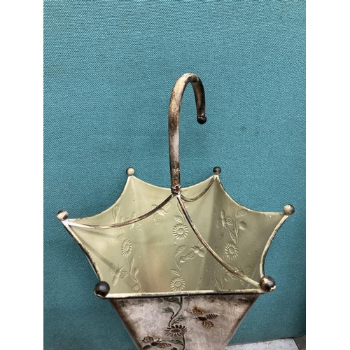 84 - A DECORATIVE UMBRELLA SHAPED STICK STAND