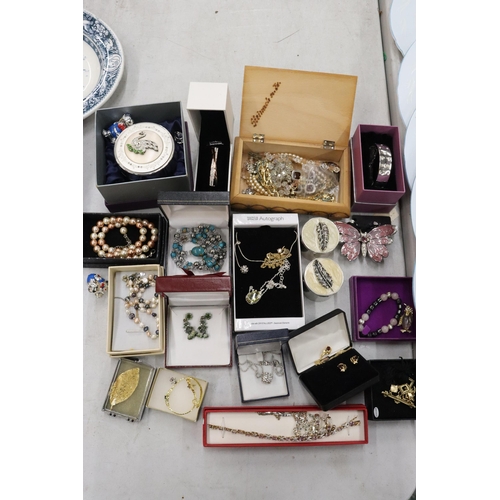 301 - A LARGE QUANTITY OF COSTUME JEWELLERY AND ENAMEL TRINKET B0XES