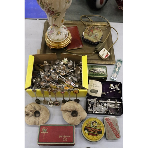 318 - A LARGE MIXED LOT TO INCLUDE A CERAMIC TABLE LAMP AND SHADE, LARGE QUANTITY OF SOUVENIR TEASPOONS, V... 