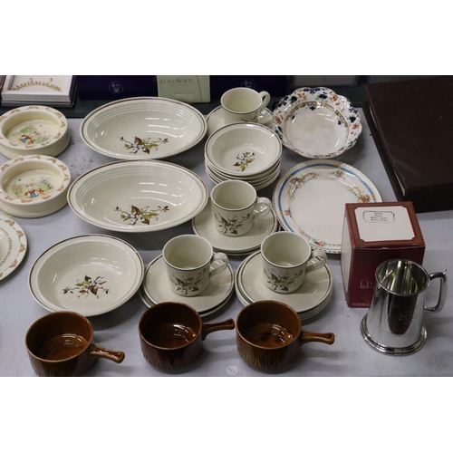 803 - A QUANTITY OF ROYAL DOULTON 'WILD CHERRY' DINNERWARE TO INCLUDE SERVING BOWLS, DESSERT BOWLS, CUPS A... 