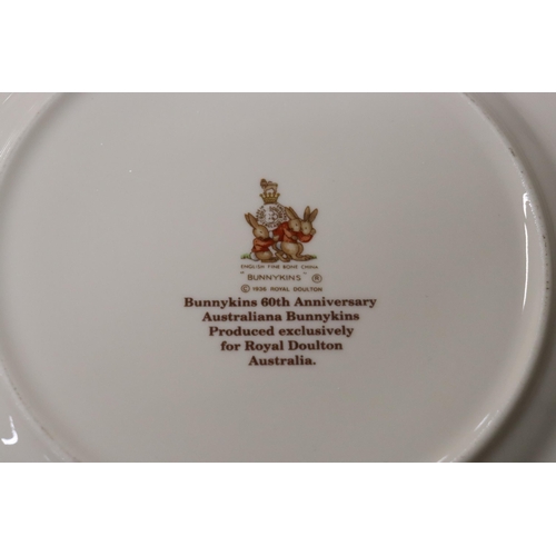 804 - A QUANTITY OF ROYAL DOULTON 'BUNNYKINS' TO INCLUDE BARBARA VERNON SIGNED BOWLS AND A PLATE, PLUS A M... 