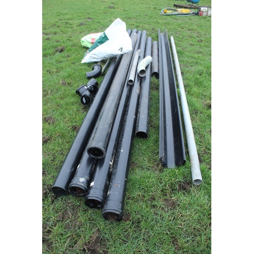 103 - 4 PIECES OF GUTTER, 7 PIPES AND VARIOUS GUTTER FITTINGS  + VAT