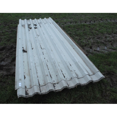 133 - 12 BOX PROFILE SHEETING 7'9