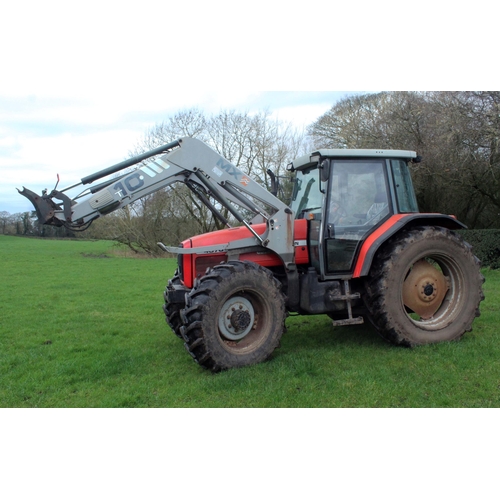 192 - MASSEY FERGUSON 4370 4WD TRACTOR WITH MX FORE END LOADER, CLUTCHLESS SHUTTLE. REGISTRATION NO. PE51 ... 