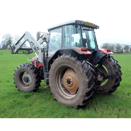 192 - MASSEY FERGUSON 4370 4WD TRACTOR WITH MX FORE END LOADER, CLUTCHLESS SHUTTLE. REGISTRATION NO. PE51 ... 