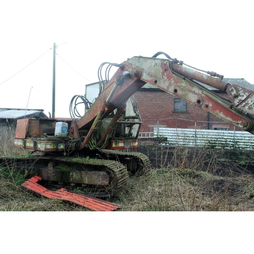 208 - 1979 O+K R84 13T EXCAVATOR/SLEW LOADER SERIAL NO. 48246 WITH DEUTZ ENGINE. NONE RUNNER  +VAT