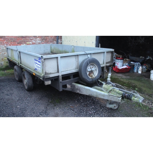 239 - IFOR WILLIAMS FLAT TRAILER  + VAT