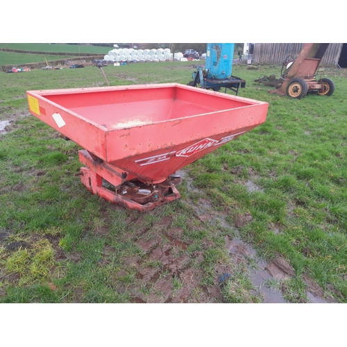 177 - KUHN FERTILISER SPREADER  + VAT