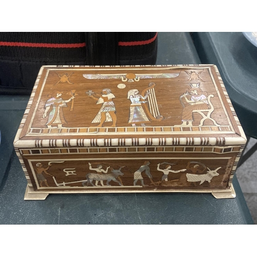 117 - FOUR VINTAGE BOXES TO INCLUDE A TUNBRIDGE STYLE, LEATHER CLAD, EGYPTIAN STYLE WITH MOTHER OF PEARL D... 