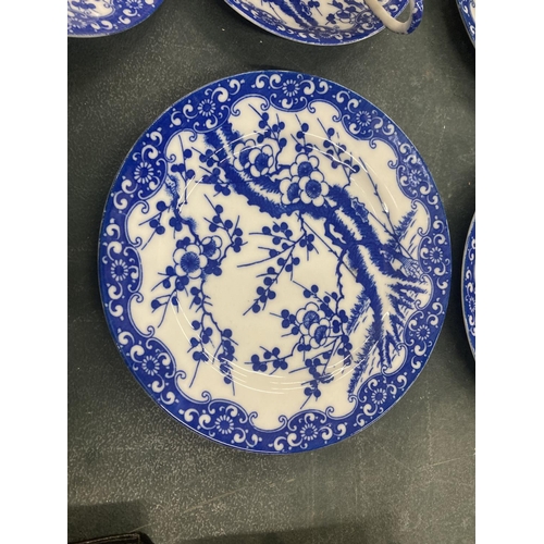 118 - FIVE BLUE AND WHITE ORIENTAL EGGSHELL TEACUPS, SAUCERS AND FIVE SIDE PLATES