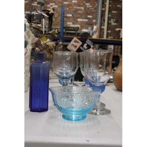 188 - VARIOUS BLUE GLASS ITEMS TO INCLUDE GLASSES, BOWL AND BOTTLE