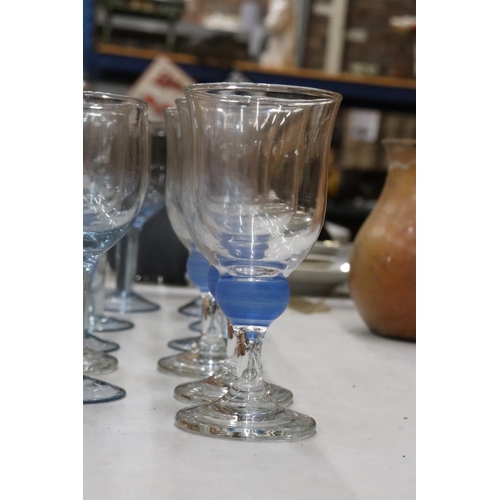 188 - VARIOUS BLUE GLASS ITEMS TO INCLUDE GLASSES, BOWL AND BOTTLE