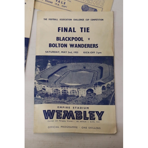 323 - FIVE VARIOUS VINTAGE FOOTBALL PROGRAMMES TO INCLUDE ENGLAND VS HUNGRY NOVEMBER 25TH 1953, LEYTON ORI... 