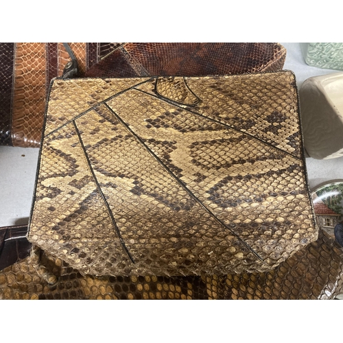 1084 - SIX VARIOUS SNAKE SKIN DESIGN VINTAGE HANDBAGS