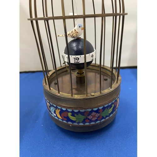 141A - A MECHANICAL BRASS BIRD CAGE CLOCK