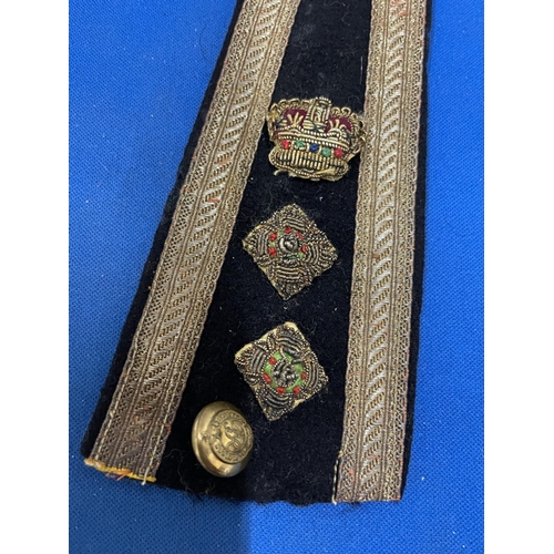 154A - A GEORGIAN MILITARY LAPEL WITH BRAIDING