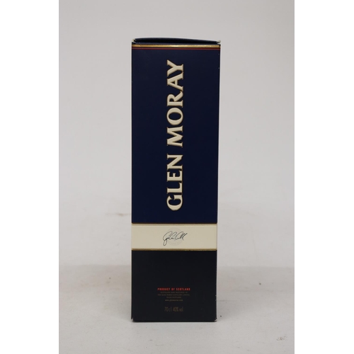 313 - A BOTTLE OF GLEN MORAY SPEYSIDE ELGIN CLASSIC WHISKY, BOXED