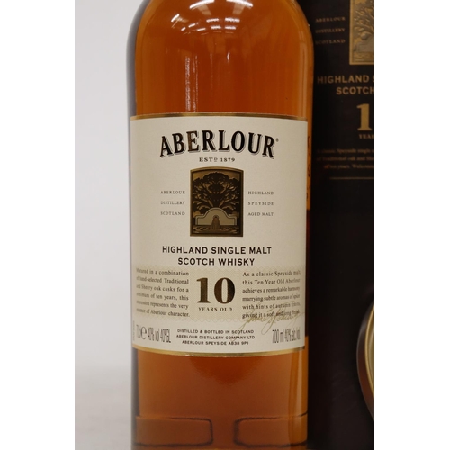 317 - A BOTTLE OF ABERLOUR 10 YEAR OLD HIGHLAND SINGLE MALT WHISKY, BOXED