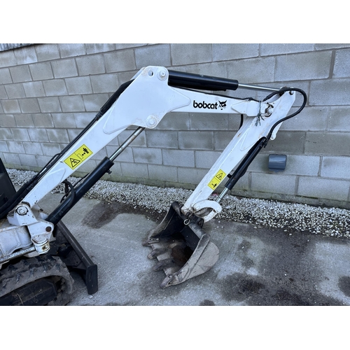 203 - A BOB CAT X320 MINI DIGGER IN GOOD WORKING ORDER. RECENT FULL SERVICE, NEW FILTERS, FAN BELT, NEW BU... 