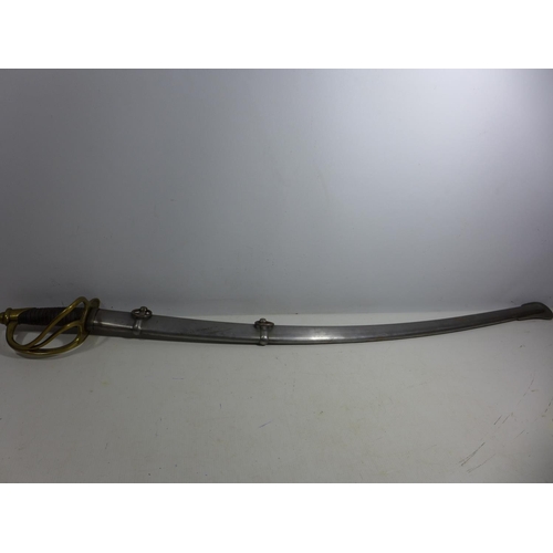 311 - A REPLICA U.S.A CAVALRY SWORD AND SCABBARD, 86CM BLADE STAMPED U.U.ADK 1862, LENGTH 106CM