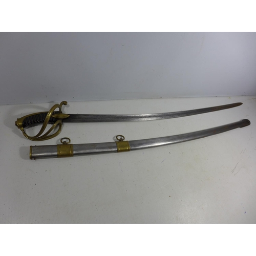 317 - A REPLICA NAPOLEONIC WAR IMPERIAL FRENCH LIGHT CAVALRY SWORD AND SCABBARD, 82CM BLADE, LENGTH 99CM