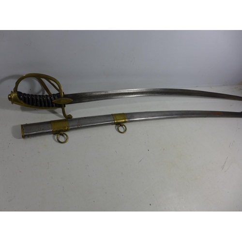 317 - A REPLICA NAPOLEONIC WAR IMPERIAL FRENCH LIGHT CAVALRY SWORD AND SCABBARD, 82CM BLADE, LENGTH 99CM