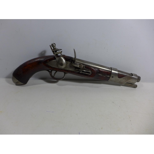 319 - A REPLICA NON FIRING FRENCH FLINTLOCK PISTOL, 23CM BARREL, LENGTH 42CM