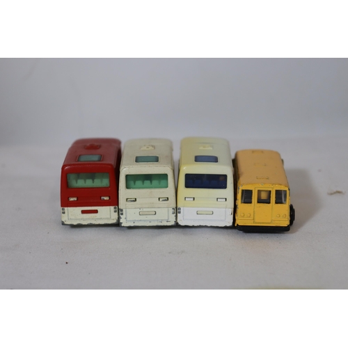 338 - A LARGE QUANTITY OF DIECAST TOY BUSES AND COACHES TO INCLUDE MAJORETTE, MATCHBOX,ETC