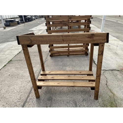 211 - AN AS NEW EX DISPLAY CHARLES TAYLOR GARDEN FURNITURE POTTING BENCH A/F PLUS VAT