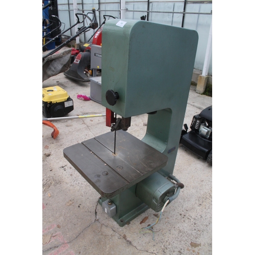 14 - STARTRITE BAND SAW 240 (FROM OXFORD COLLEGE)  + VAT