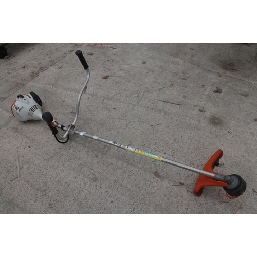 19 - STIHL FS 56 COW HORN STRIMMER IN GOOD WORKING ORDER  NO VAT