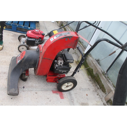 25 - MTD 5HP PETROL MULTI VAC NO VAT