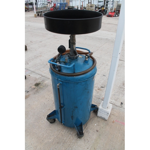 29 - WASTE OIL DRAINER  WITH AIR EVACUATION  + VAT