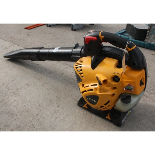 52 - STIGA 2020 PETROL LEAF BLOWER IN WORKING ORDER  NO VAT