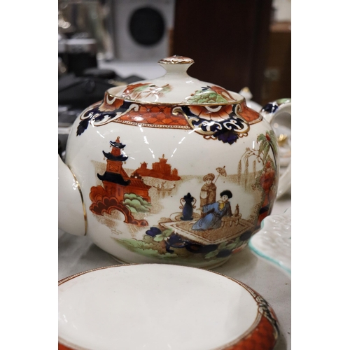163 - A QUANTITY OF VINTAGE CERAMIC ITEMS TO INCLUDE A 'BURMA' TEAPOT AND JUG, JAMES KENT, OLD FOLEY, DISH... 