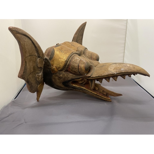 181 - A CARVED WOODEN GARGOYLE MASK