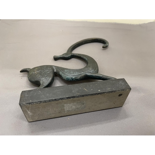 184 - A BRONZE SCULPTURE OF A GRACEFUL IBEX ON A MARBLE BASE, HEIGHT 15CM, WIDTH 12CM